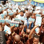 Foundation Presents Items To Osun Pupils