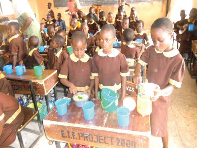 Osun Spends N3b Annually On Feeding School Children – Aregbesola