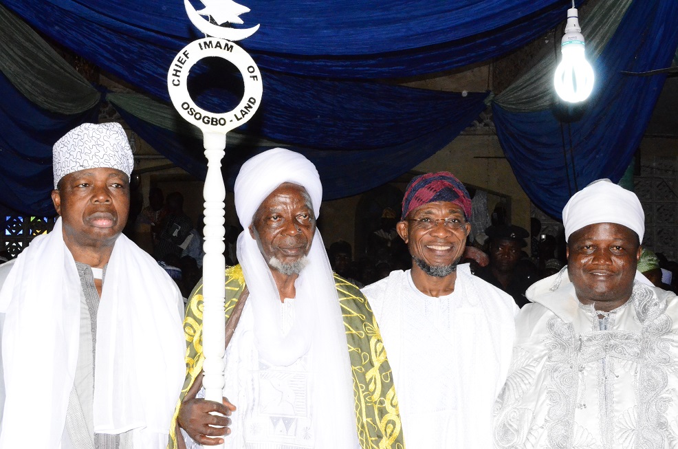 TURBANINIG CEREMONY OF NEW IMAM OF OSOGBOLAND 4