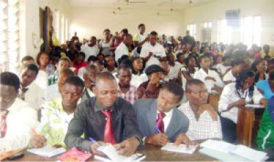 Osun teachers suspend strike