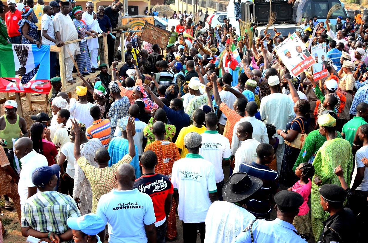 Aregbesola Campaigns at Ilase-Ijesa 3