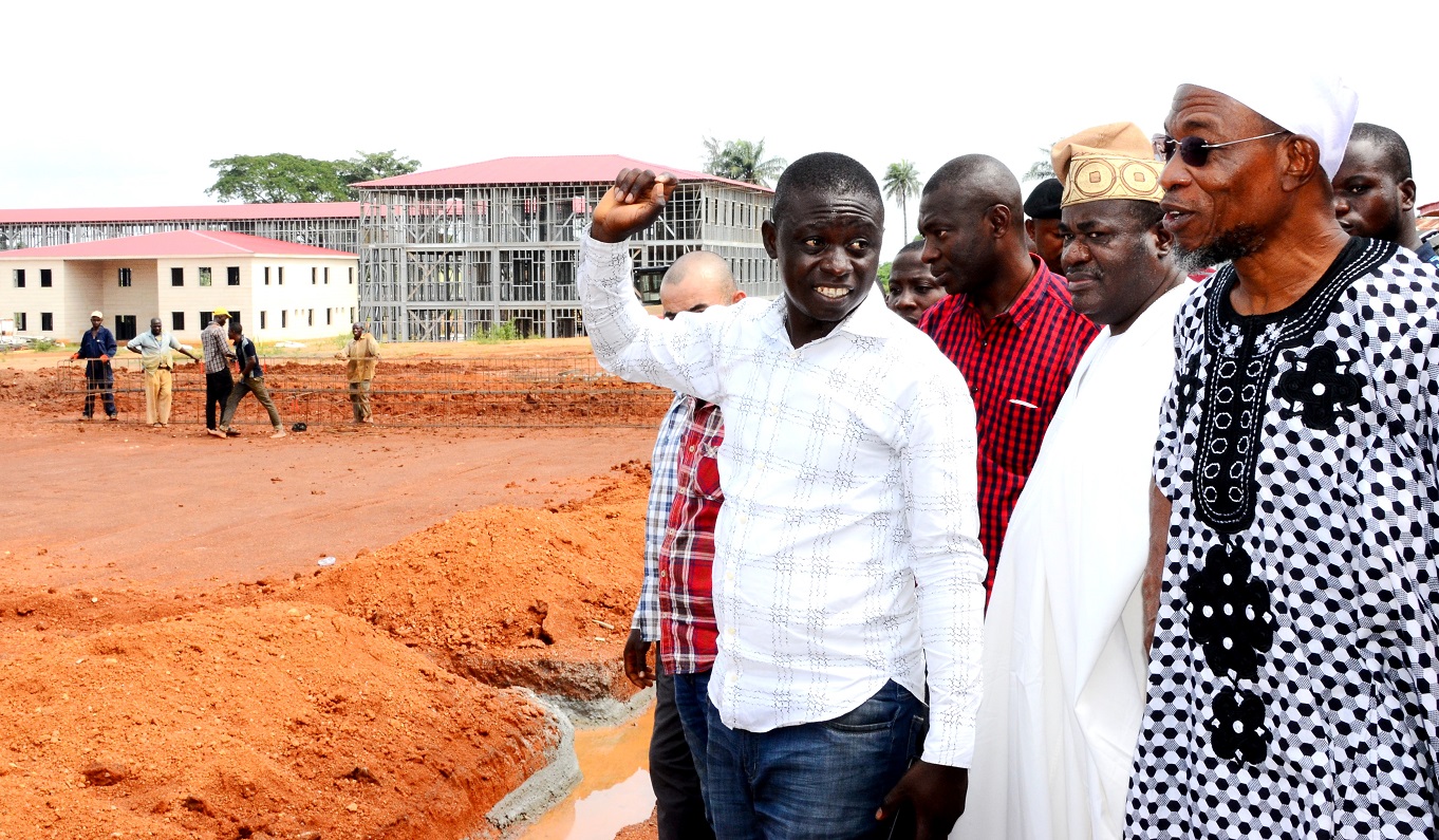 Inspection Tour to the Ongoing High School 1