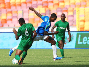 Action-from-Enyimba-Vs-Kano-Pillars-at-the-recently-concluded-Super-4.-300×225