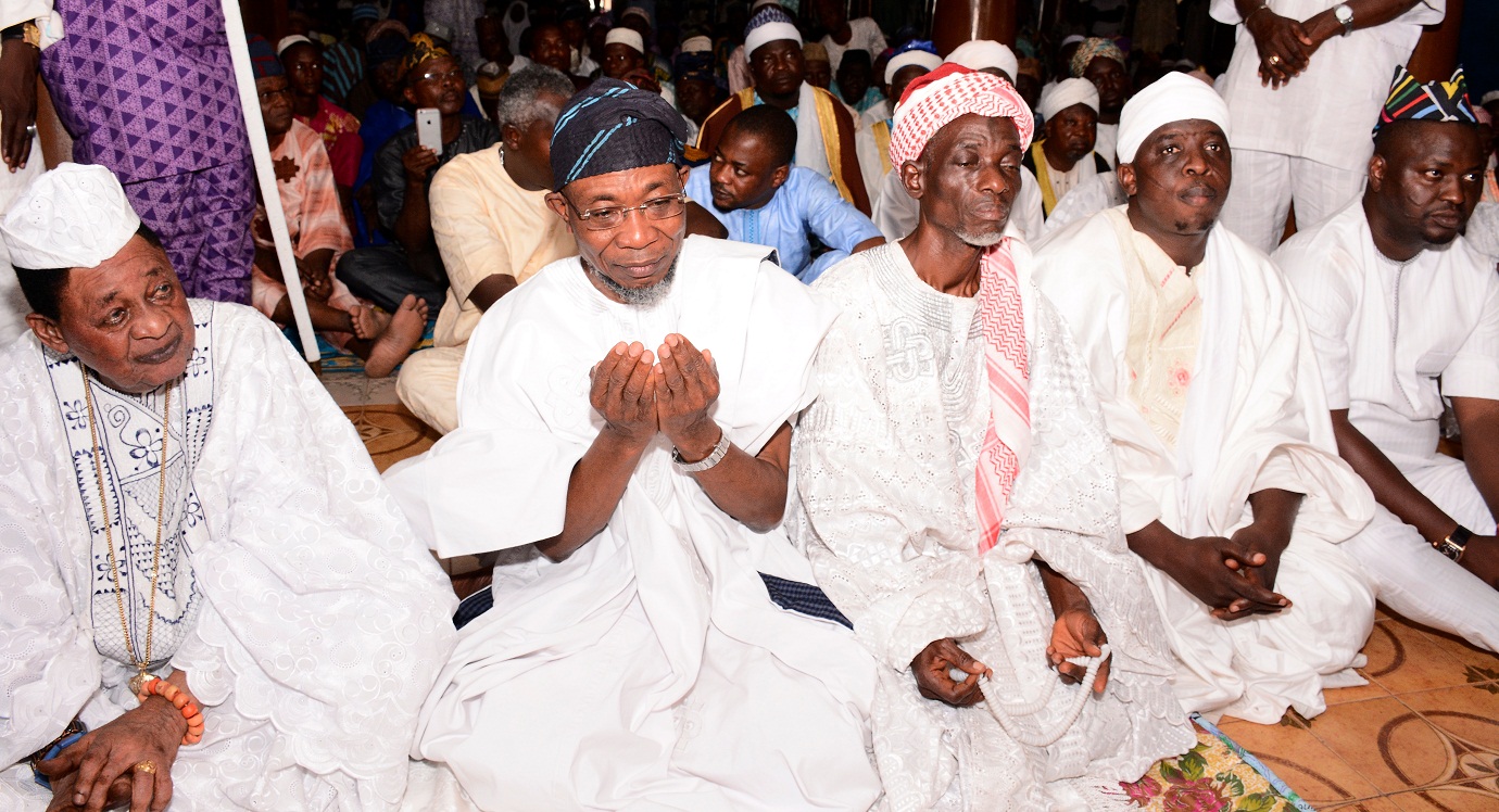 aregbesola-celebrates-with-alaafin-78th-1